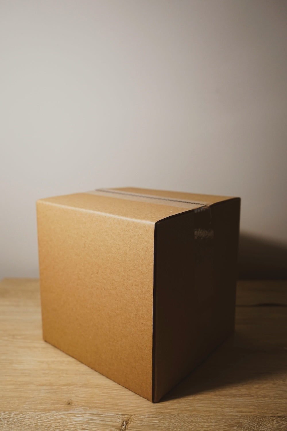 Boîtes en carton ondulé Joakim simple et double cannelure pour expédition e-commerce
