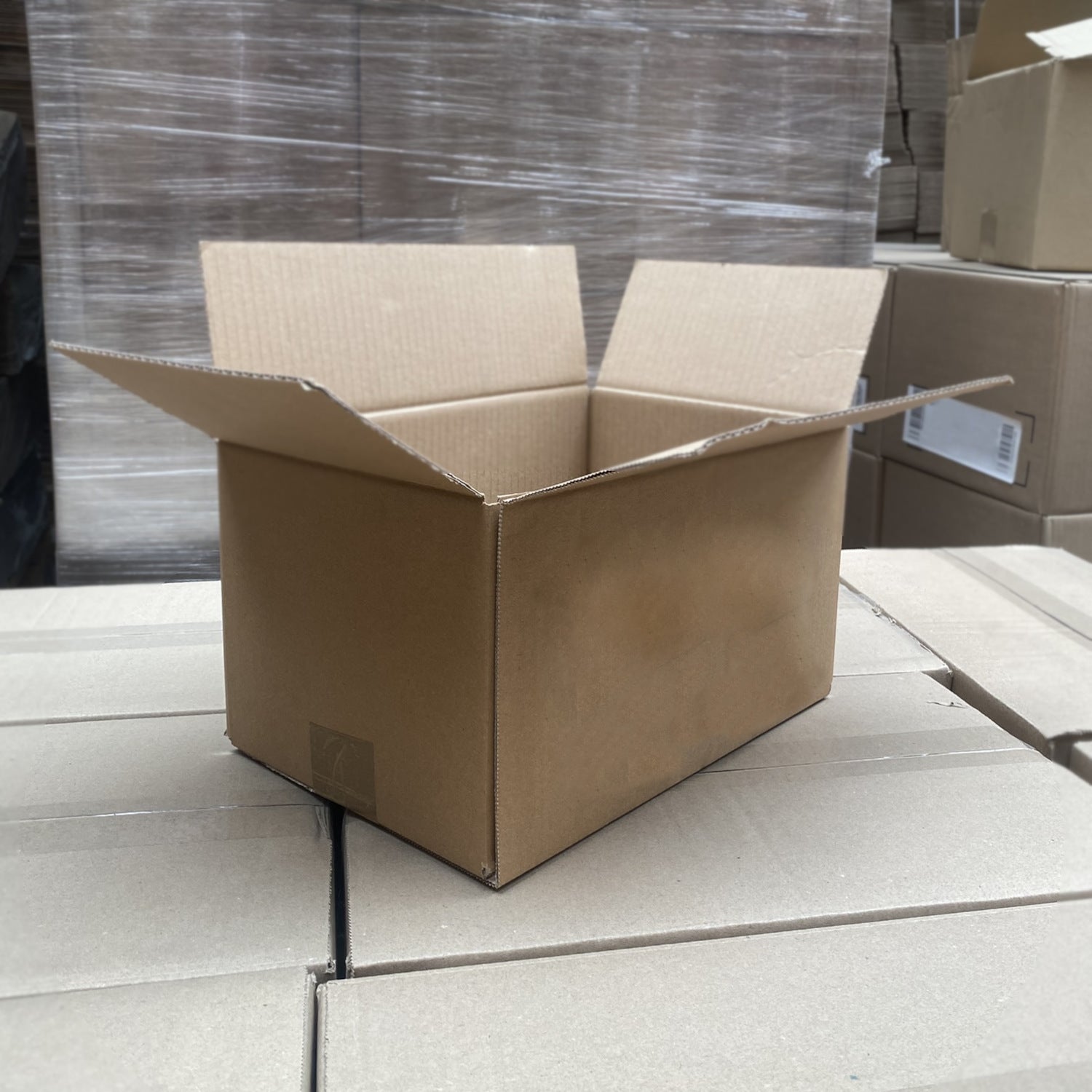 Boite simple cannelure 300 x 200 x 170 mm