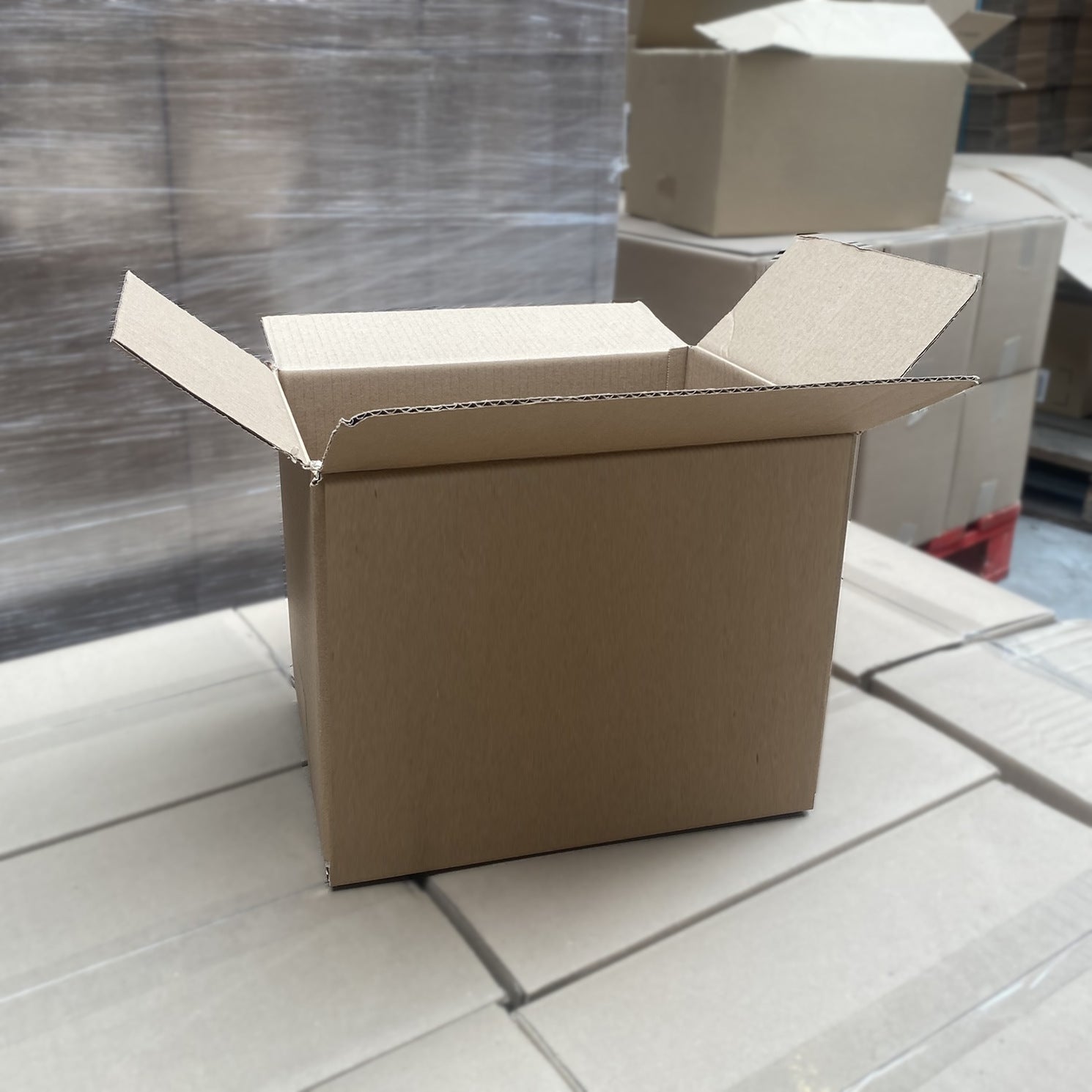 Boite simple cannelure 310 x 220 x 250 mm