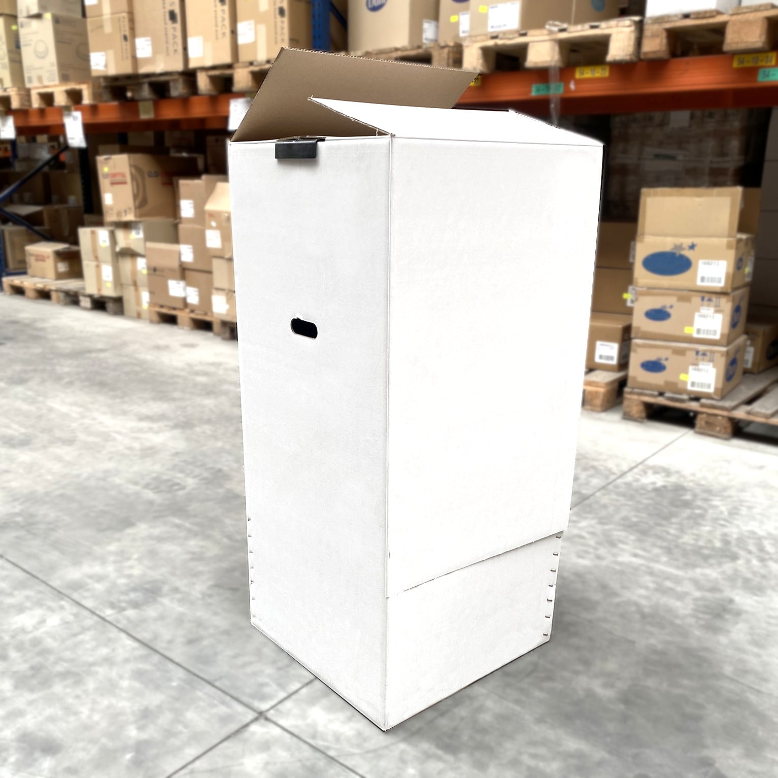Boite penderie avec tringle pour vêtements